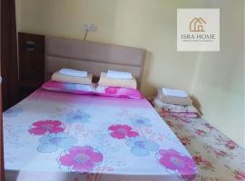 ISRA HOME, habitación en casa particular en Ranau