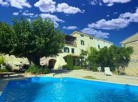 Villa Angiolina, hotel con piscina a Višnjan (Visignano)