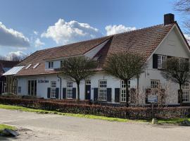 Welcoming Mansion near Forest in Bergeijk, hotel in Bergeijk