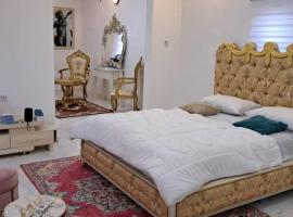 De Miami Park Suites & Bar, hotel v Owerri