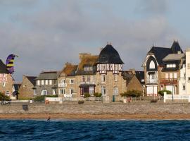 Villa Ellerslie, B&B v mestu Saint Malo