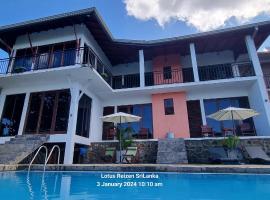 Lotus Villa Kandy, hotell i Peradeniya