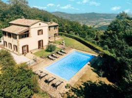 Villa Forconi: Lisciano Niccone şehrinde bir otoparklı otel