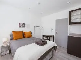 Fulham Guest Studios 268