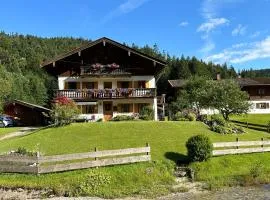 Ferienwohnung Stephanie & Claus Sennhofer, Kreuth-Glashütte