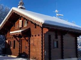 Chalet de charme aux Carroz d'Arrâches-Flaines, hotel i Les Carroz d'Araches