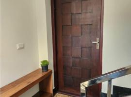 Entire unit for 6+ by AJ, Hotel in Alleppey