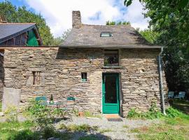 Viesnīca Longère tinyhouse avec son jardin-forêt pilsētā Saint-Just