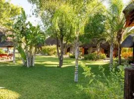 Lion's Den Guesthouse Otjiwarongo