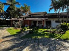 Chácara Campo Verde, holiday home in Bragança Paulista