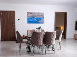 Azure FOUR – hotel w mieście Żurrieq