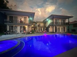 BigWave Costa Rica, serviced apartment in Playa Hermosa