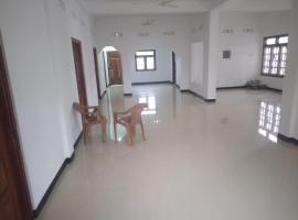 Manipay J hotel, homestay in Manippai