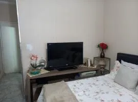 Suíte Master 30 mts2 + Banheiro privativo!