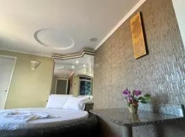 Hotel Paradise