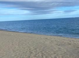 T2 village naturiste Aphrodite, готель у місті Лекат