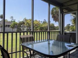 Peaceful Condo w/ Screened-in Porch on Golf Course, hotel in Edisto Island