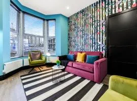 Bright & Colourful House - Best for a Large Groups