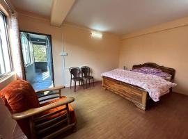 Deepjen Homestay, δωμάτιο σε οικογενειακή κατοικία σε Darjeeling