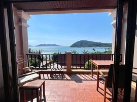 Panoramic sea view, 1 bed flat