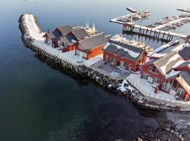 Nappstraumen Seafront Cabin, Lilleeid 68, hotel malapit sa Leknes Airport - LKN, 