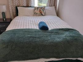 4-Bed House in Accrington, hotel with parking in Accrington