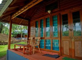 Royal Wooden villa, homestay in Mananthavady