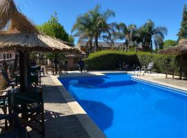 Cabañas Peumayen, chata v destinaci Colón