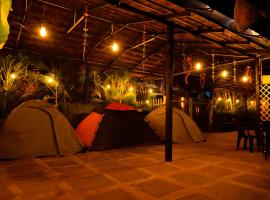 Dandeli Resorts Booking, tented camp en Dandeli