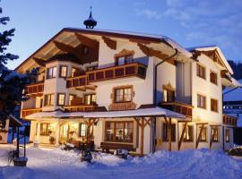 ApartHotel Holzerhof, hotel em Schladming