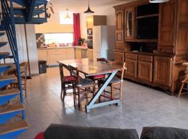 Le 9 rue du moulin 4-5 personnes tout confort, holiday rental in Gripport