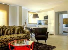 Santa Cruz Apartments: Málaga'da bir butik otel