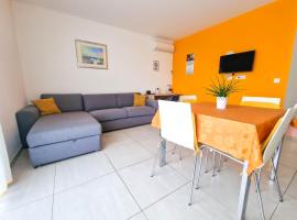 Vila Novak, Hotel in Novalja