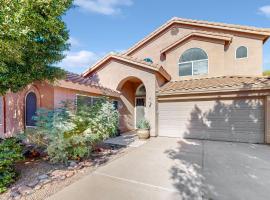 Mesa Resort, &xi;&epsilon;&nu;&omicron;&delta;&omicron;&chi;&epsilon;ί&omicron; &kappa;&omicron;&nu;&tau;ά &sigma;&tau;&omicron; &Alpha;&epsilon;&rho;&omicron;&delta;&rho;ό&mu;&iota;&omicron; Falcon Field - MSC, 