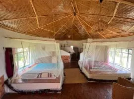 Queen Elizabeth Gorge Cottages