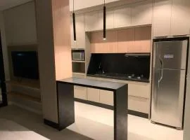 Apto inteiro 2 quartos, condomínio com piscina aquecida