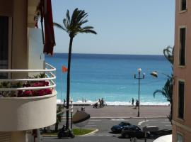 Nice Centre - Apartment with balcony and stunning sea view!, h&ocirc;tel &agrave; Nice