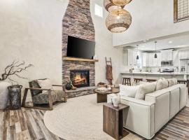 Mystic Grove Luxury Mountain Hideaway, Hotel in Ellijay