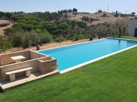 Quinta de Matrena, фермерский дом в городе Macieiros