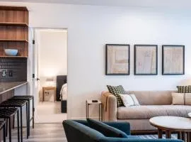 Escape to Revy - Beautifully Designed Condo