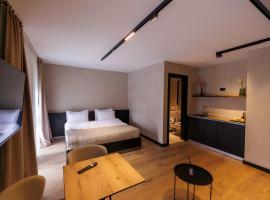 1863 Boutique Hotel, hotell i Peja