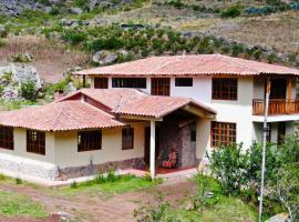 casa flores – hotel w mieście Ollantaytambo