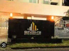Singhs elite apartment, hotel u gradu Nadi