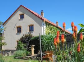 Penzion Šerhant, hotel v destinaci Zahořánky
