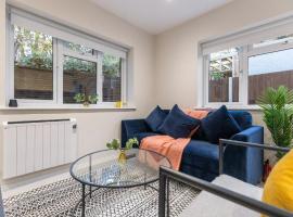 Tranquil Retreat in Hendon: Comfort & Style Await, hotel en The Hyde