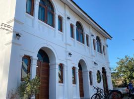 B2 Hotel Savannakhet: Savannakhet şehrinde bir otel