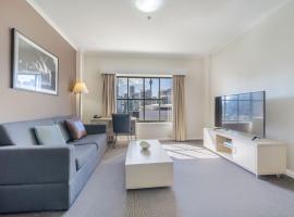 Oaks Sydney Goldsbrough Suites