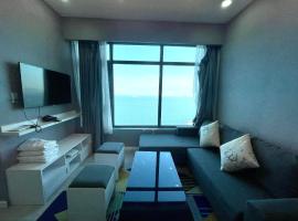 Hon Chong Oceanfront Luxury Apartment, hôtel à Nha Trang