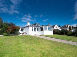 4 Bed in Lamlash CA369, hotel em Lamlash