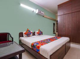 FabExpress D Grand, hotel in Kukatpally, Hyderabad